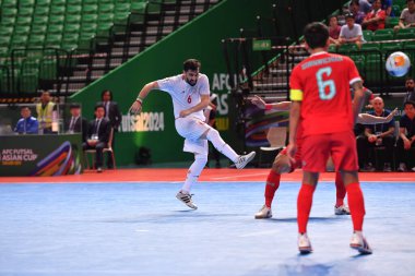 Bangkok, Tayland - 28 Nisan 2024: Mohammadreza Sangdefidi # 6 İran Kupası 2024 'te Tayland' ın Bangkok Arena kentinde oynanan Asya Kupası sırasında