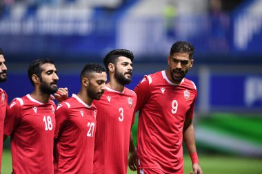 PATHUMTHANI, THAILAND -31 Mayıs 2022: Galeed Mohamed Alhayyam # 3 Barrain Oyuncusu Tayland ile Bahreyn arasında BG Stadyumu 'nda oynanan dostluk maçı sırasında