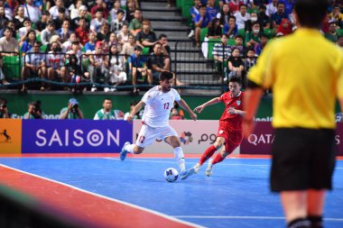 Bangkok, Tayland - 28 Nisan 2024: Ali Akrami # 12 İran Oyuncusu 2024 Asya Kupası sırasında Tayland 'ın Bangkok Arena kentinde