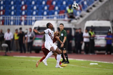 Chiangmai - Tayland, 25 Eylül 2022: Levi Garcia # 11 Trinidad ve tütün sanatçısı Tayland 'ın 700 yıllık stadyumunda, Tayland ile Tayland arasında oynanan kupa maçında