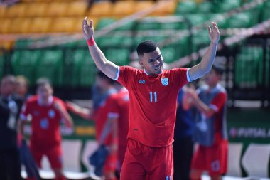 Bangkok, Tayland - 28 Nisan 2024: Muhammed Osamanmusa # 11 Tayland Oyuncusu 2024 'te Tayland' ın Bangkok Arena kentinde İran ile karşı karşıya geldi.