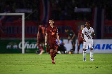 Chiangmai - Tayland, 25 Eylül 2022: Picha Autra # 19 Tayland futbolcusu Tayland ile Malezya arasında 700 yıllık stadyum, Tayland