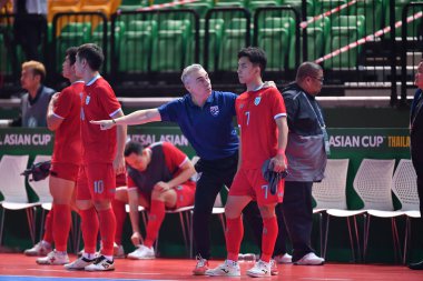 Bangkok, Tayland - 28 Nisan 2024: Miguel Rodrigo, Tayland 'ın Tayland' daki Bangkok Arena 'da İran ile 2024 Asya Kupası' nda teknik direktör olarak görev yaptı