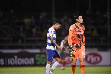 Bangplee-Samutprakan-10NOV2021: Samutprakan şehri ile Tayland samutprakan Stadyumu 'ndaki Muangthong maçında Samutprakan şehri arasında oynanan 2021 sayılı samutprakan şehrinin 26 numaralı oyuncusu