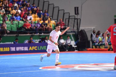 Bangkok, Tayland - 28 Nisan 2024: Mahdi Karimi # 11 İran Oyuncusu 2024 Asya Kupası sırasında Tayland 'ın Bangkok Arena kentinde oynanan maçta