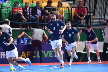 Bangkok, Tayland - 28 Nisan 2024: Ali Khalilvand Somehsofla # 3 İran Kupası 2024 'te Tayland' ın Bangkok Arena kentinde İran ile karşı karşıya geldi.