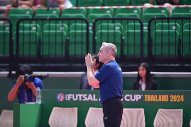 Bangkok-Tayland: Tayland 'ın Bangkok Arena, Tayland' da İran 'a karşı 2024 Asya Kupası' nda 28 APR24-Miguel Rodrigo teknik direktörü görev başında