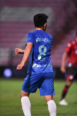Thathaburi-thailand-12SEP2021: WorACHIT KANITSRIBUMPHEN # 8, thunderdome Stadyumu, Tayland 'daki Chonburi Fc' e karşı muangthong mücadelesi sırasında