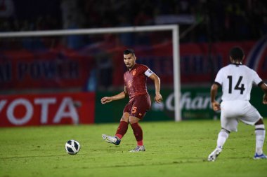 Chiangmai - Tayland, 25 Eylül 2022: Kritsada Kaman # 5 Tayland Kupası 'nda Tayland' ın 700 yıllık stadyumu, Tayland