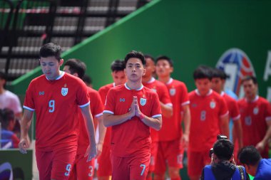 Bangkok, Tayland - 28 Nisan 2024: Panut Kittipanuwong # 7 Tayland Oyuncusu 2024 Asya Kupası sırasında Tayland 'ın Bangkok Arena kentinde