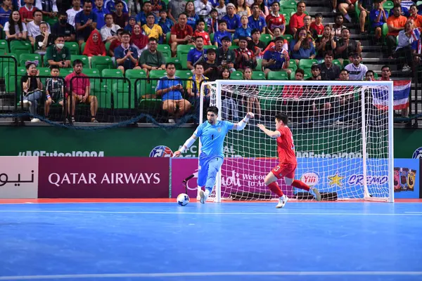 Bangkok, Tayland - 28 Nisan 2024: Bagher Mohammadi # 1 İran Oyuncusu 2024 Asya Kupası sırasında Tayland 'ın Bangkok Arena kentinde