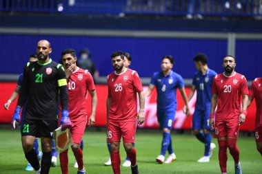 Pathumthani - Tayland, 31 Mayıs 2022: Tayland ile Tayland arasında Bg Stadyumu 'nda oynanan dostluk karşılaşmasında 26 numaralı Barrain oyuncusu Mahdi Abdüllatif