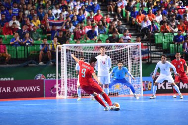 Bangkok, Tayland - 28 Nisan 2024: Suphawut Thueanklang # 9 Tayland Oyuncusu 2024 Asya Kupası sırasında Tayland 'ın Bangkok Arena kentinde