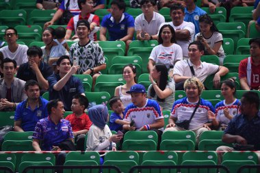 Bangkok, Tayland - 28 Nisan 2024: Tayland 'ın Tayland' daki Bangkok Arena 'da İran ile 2024 Asya Kupası' nı destekleyenler