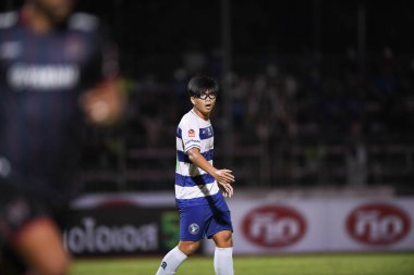 Bangplee-Samutprakan-10NOV2021: Samutprakan şehri ile Tayland 'daki samutprakan Stadyumu' nda birleşen Muangthong maçında Samutprakan şehrinin 41 numaralı samutprakan oyuncusu