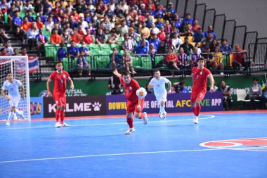 Bangkok, Tayland - 28 Nisan 2024: Tayland 'da Tayland' ın Bangkok Arena kentinde İran ile 2024 Asya Kupası 'nda Tayland' ın 3 numaralı oyuncusu