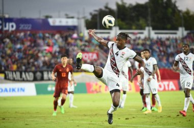 Chiangmai - Tayland, 25 Eylül 2022: Sheldon Bateau # 4 Trinidad oyuncusu ve Tubaco, Tayland ile Malezya arasındaki 700 yıllık stadyum, Tayland
