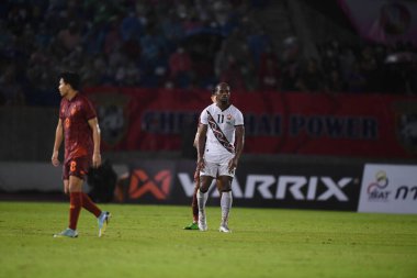 Chiangmai - Tayland, 25 Eylül 2022: Levi Garcia # 11 Trinidad ve tütün sanatçısı Tayland 'ın 700 yıllık stadyumunda, Tayland ile Tayland arasında oynanan kupa maçında