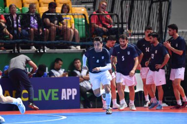 Bangkok, Tayland - 28 Nisan 2024: Alireza Rafael Pour # 4 İran Kupası 2024 'te Tayland' ın Bangkok Arena kentinde oynanan maçta
