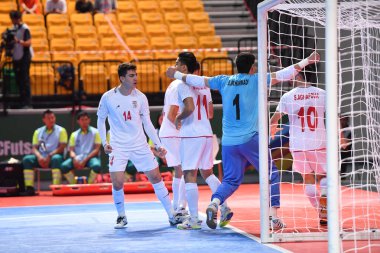 Bangkok-Tayland: 28 APR 24 - İran ile Tayland 'ın Bangkok Arena kentinde oynanan 2024 Asya Kupası sırasında İran oyuncusu