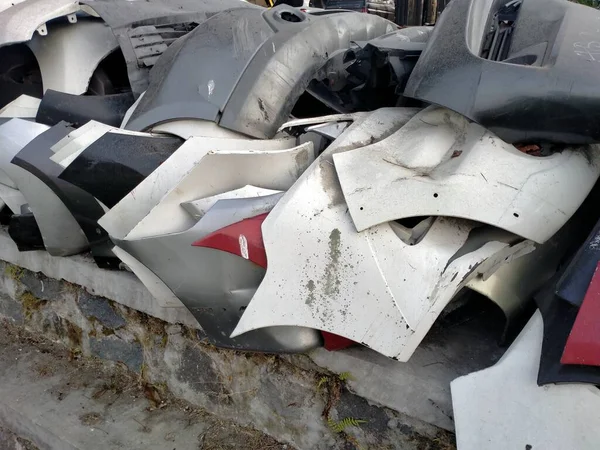 Bir grup plastik fiber tamponun bir sürü farklı boyutlarda yığının önünde yakın plan görüntüsü