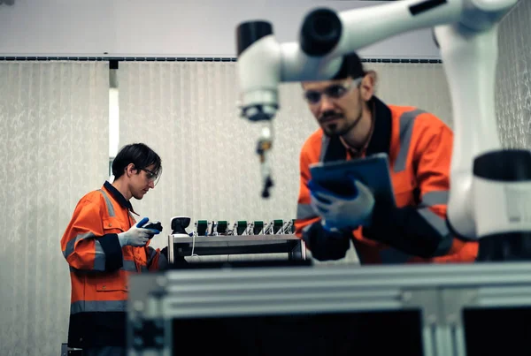 Πολυφυλετική Ταχυδακτυλουργική Εκπαίδευση Μηχανικού Ρομποτική Μηχανή Βραχίονα Εργοστάσιο Ρομποτικών Μηχανών — Φωτογραφία Αρχείου