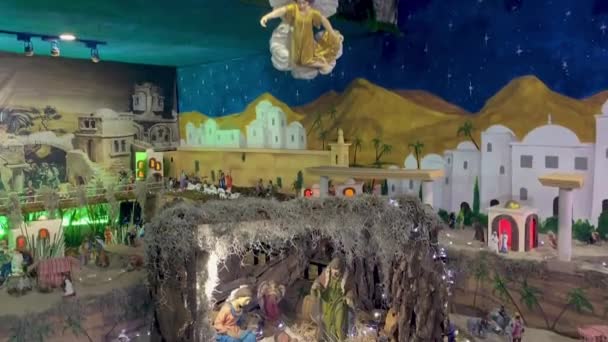Cena Natal Manger Com Figuras Incluindo Jesus Maria José Ovelhas — Vídeo de Stock