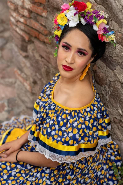 Pretty Young Woman Wearing Traditional Folkloric Dress Independence Day Cinco — Stock Photo, Image