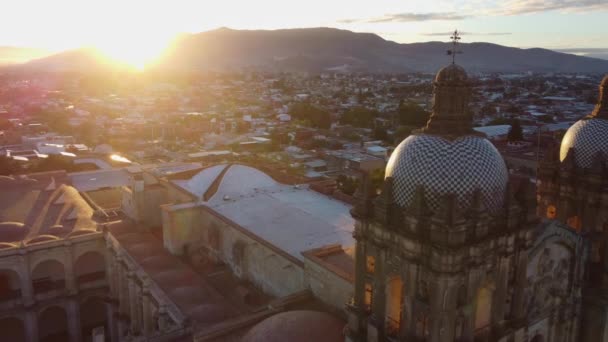 Backwards Drone Shot Santo Domingo Temple Downtown Oaxaca City Mexico — Stock Video