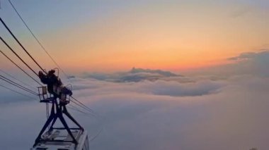 Sugarloaf Dağı 'nın Zamanı: Günbatımından Geceye, Bulutları Yakalama, Kurtarıcı İsa ve Copacabana' nın Şehir Işıkları