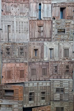 Eski ahşap pencereler dokularda ve soyut geleneksel arka planlarda gizlidir..