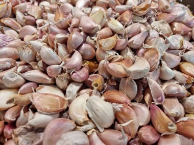 Sağlıklı yemek geçmişi olan taze sarımsak.