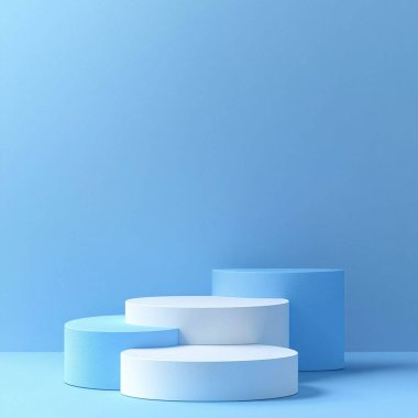 Açık mavi minimalist arkaplan üzerine sunumlar için çeşitli silindirik podyumlar.
