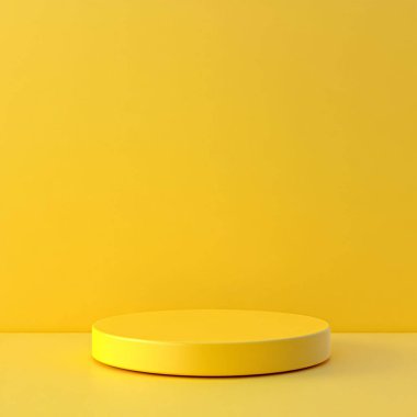 Sarı silindirik podyum, parlak bir zemin üzerinde..