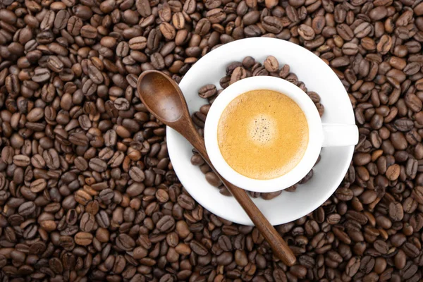 Kahve çekirdekli kahve.