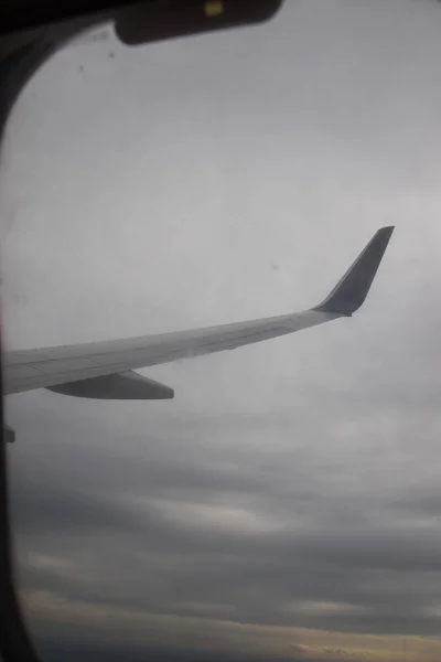 Blick Aus Dem Flugzeugfenster Auf Dem Weg Zum Urlaub Und — Stockfoto
