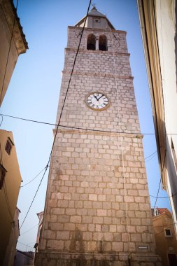 Rodos adasındaki antik bir kale. Savaştan kalma güzel bir kale kulesi.