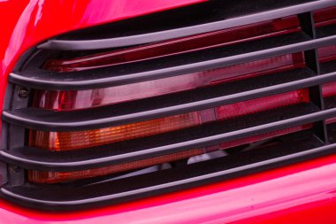 Senden, Almanya - Haziran 04, 2025: Ferrari 348 GTB Arka Işığı.