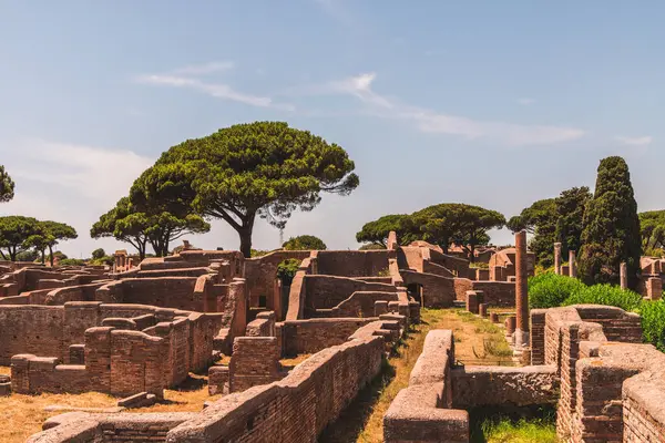 Ostia Antica. Antik Roma şehri ve limanı harabeleri. Roma, Latium, İtalya