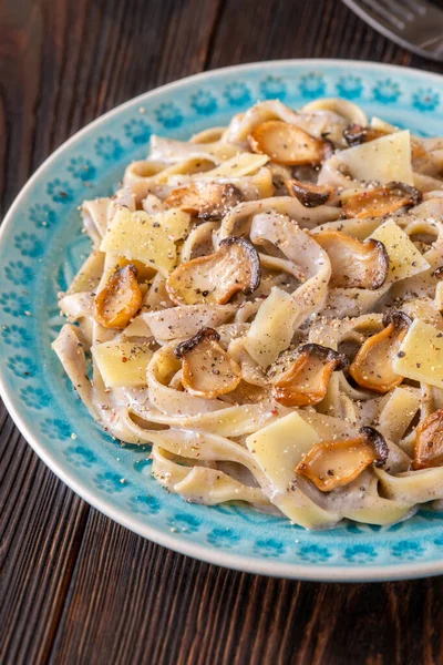 Mantarlı kremalı Tagliatelle makarnası.