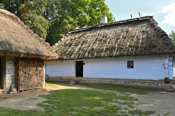 ポーランド リュブリン 2022年9月13日 リュブリン野外村博物館の農場建物 — ストック写真