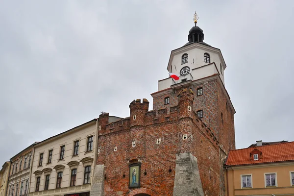 波兰卢布林 2022年9月12日 卢布林的克拉科夫门 14世纪哥特式大门 — 图库照片