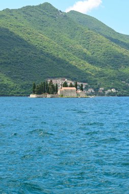 Kotor Körfezi. Karadağ ve Avrupa 'da resim gibi manzaralar