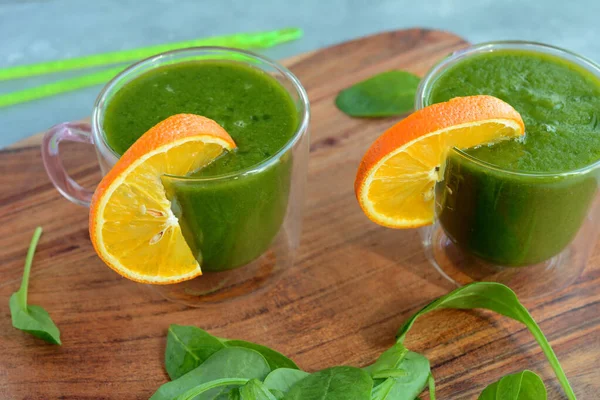 Fresh Spinach Orange Fruit Smoothie Detox Green Drink — Stock Photo, Image