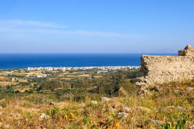 Yunanistan 'ın Kos adasındaki Antimachia Kalesi' nden deniz manzarası