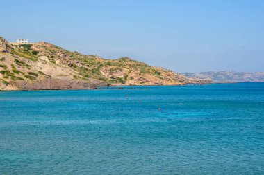 Kos adasındaki Agios Stefanos körfezi. Yunanistan