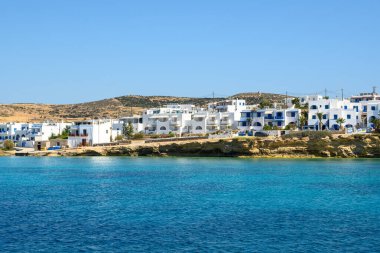 Ano Koufonisi Adası, Koufonisia, Küçük Kiklad, Yunanistan 'ın beyaz evleri