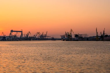 Gdynia Limanı, Gdansk Körfezi 'ndeki Baltık Denizi' nin önde gelen limanlarından biri. Polonya