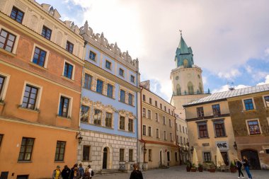 Lublin, Polonya - 13 Eylül 2022 Lublin 'deki Eski Kent Pazar Meydanı. Polonya
