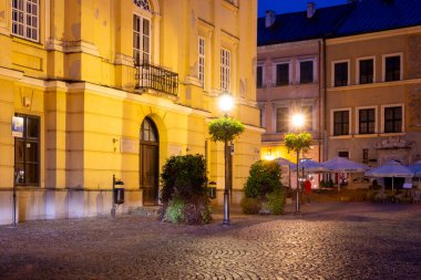 Lublin, Polonya - 12 Eylül 2022: Lublin 'deki Eski Kent Pazar Meydanı. Polonya